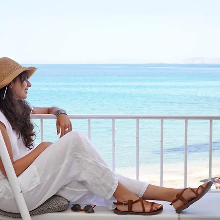 بيت للعطل Moutsouna Beach *