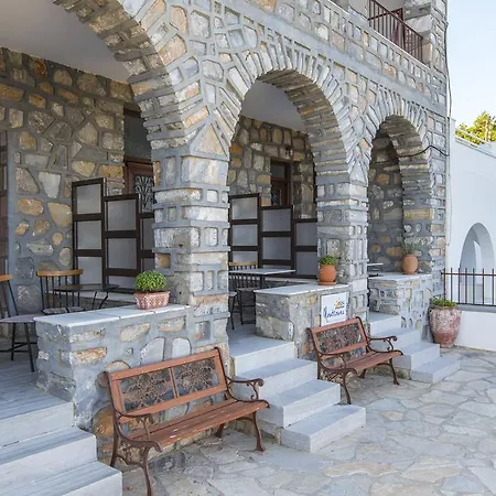 بيت للعطل Moutsouna Beach *