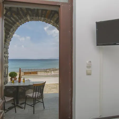 بيت للعطل Moutsouna Beach *