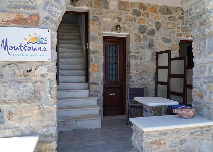 Moutsouna Beach Μουτσούνα