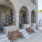 Holiday home Moutsouna Beach *