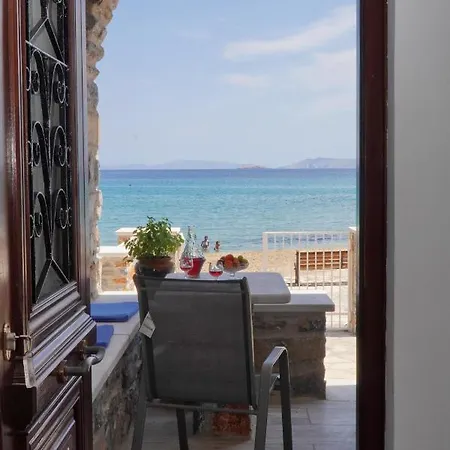 Moutsouna Beach بيت للعطل