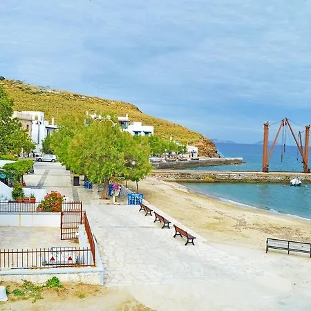 بيت للعطل Moutsouna Beach *