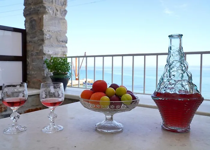 Moutsouna Beach * Moutsoúna